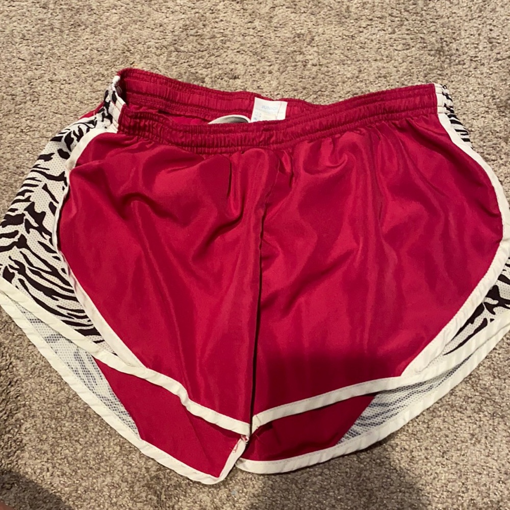 Differ athletic shorts. Pink with zebra print trim